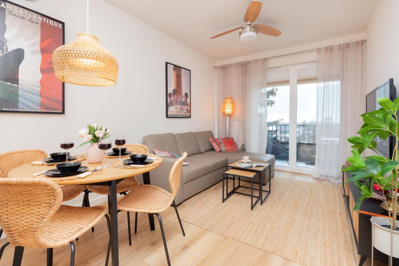 W Stylu Rustykalnym By Renters Apartment *