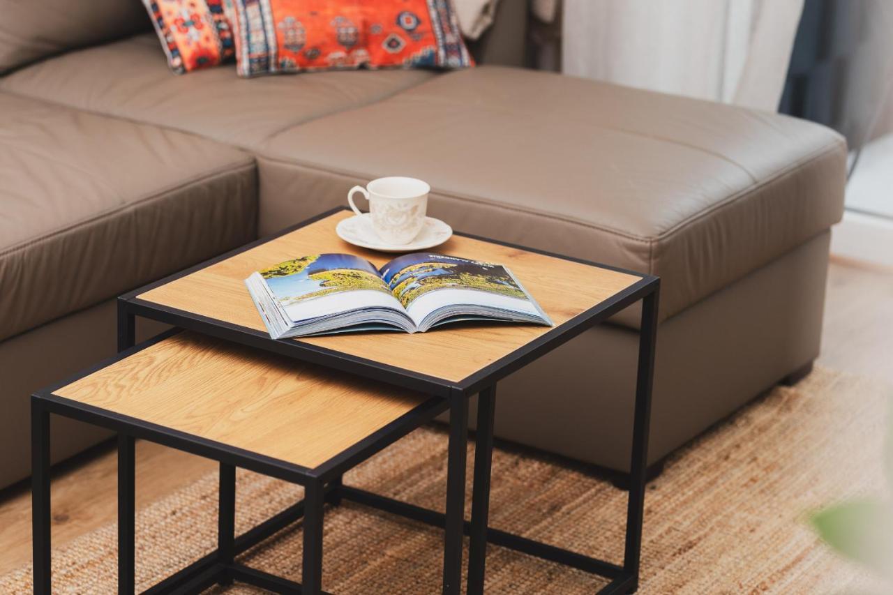 W Stylu Rustykalnym By Renters Apartment